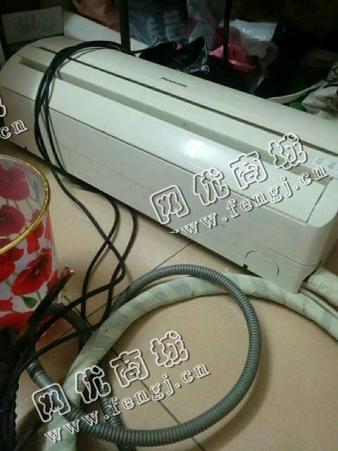 10年杂牌1.5P壁挂式回收