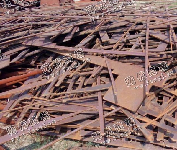 废钢铁边角料回收