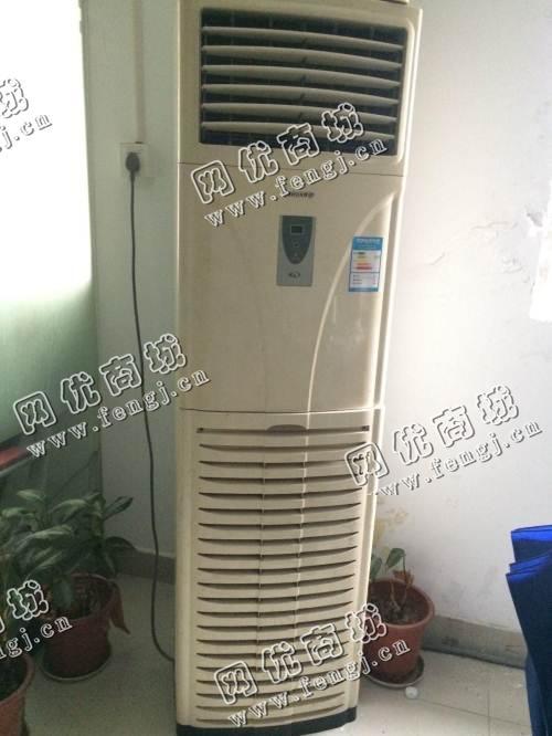 报废5P立柜式空调回收