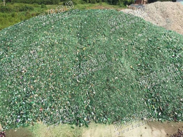 碎绿色啤酒瓶上门回收