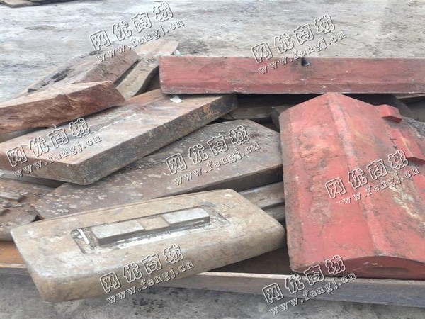 广西地区废旧锰钢铸件大量回收