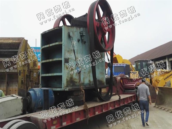 山西地区900*1200颚式破碎机回收