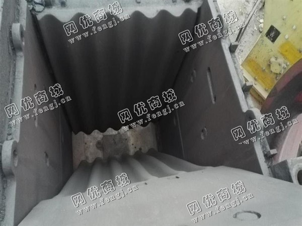 山西地区900*1200颚式破碎机回收