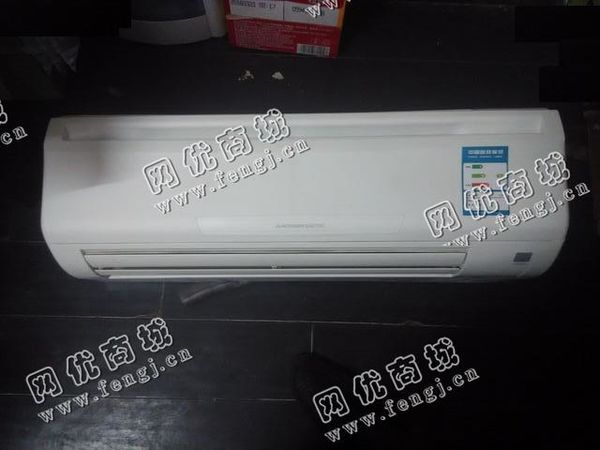 15年格力1.5P挂壁式空调回收
