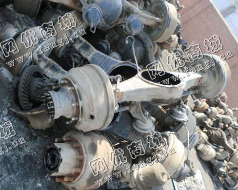 汽车拆解铁大量回收