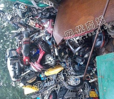 摩托车架上门回收