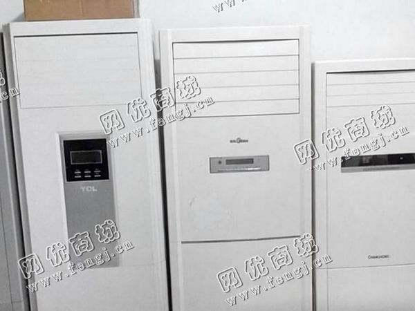 04年格力3P柜式空调回收