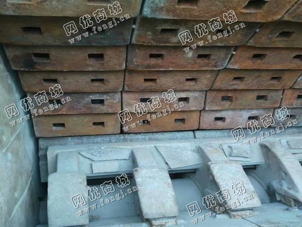 广东地区1315反击式破碎机回收