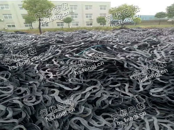 2个厚以上马蹄铁回收