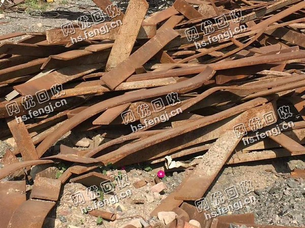 20个厚废钢回收