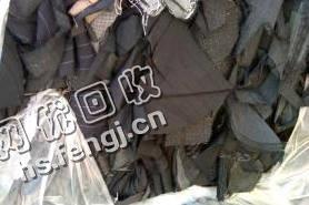 黑色西服里子边角料回收