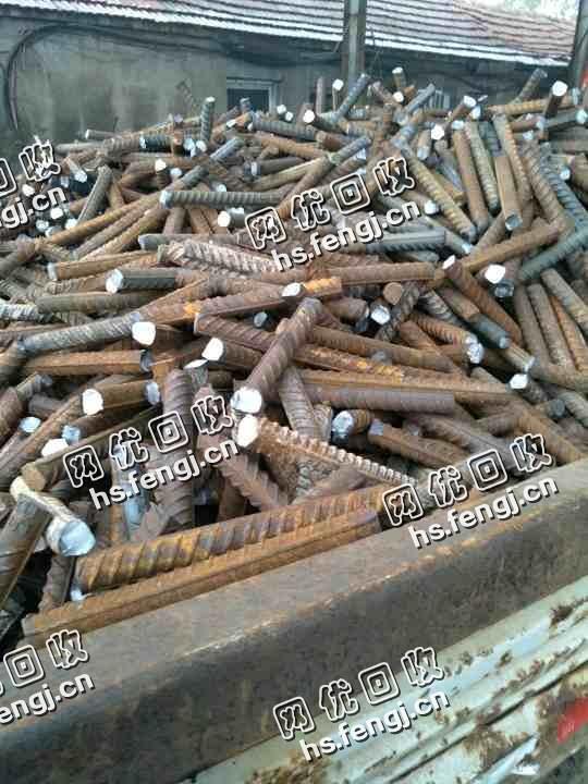 10个粗以上钢筋头回收