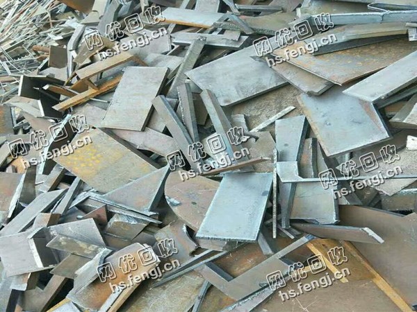 江西地区2个厚钢板利用料回收