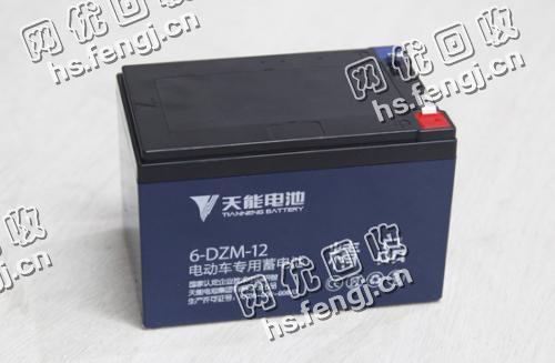 湖南地区三轮车电瓶回收