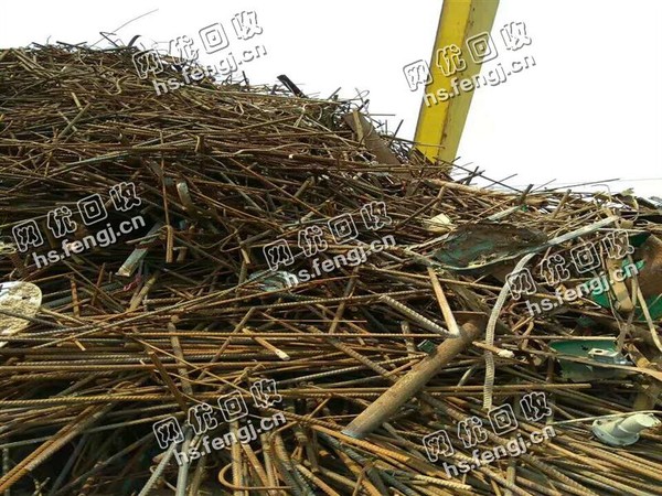 废钢筋大量回收