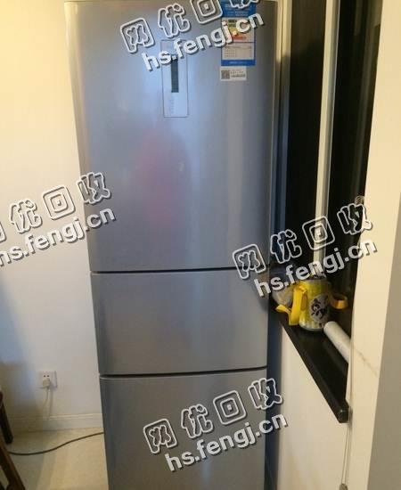 报废三门冰箱回收