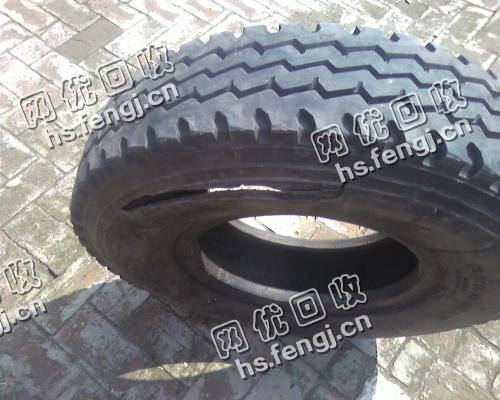 山西吕梁地区1200型钢丝胎回收