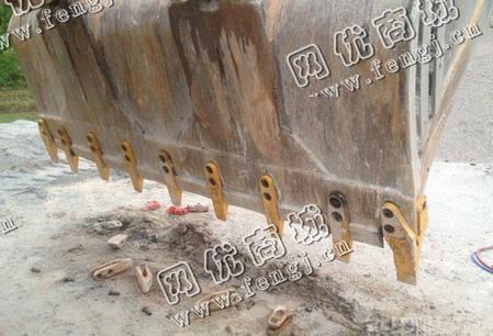 铲车齿大量回收