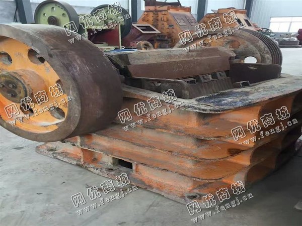 安徽地区250*1000细颚破碎机回收