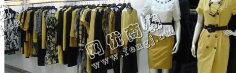 广西桂林地区箱子夏装回收