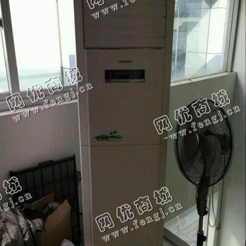 10年格力3P柜式空调回收