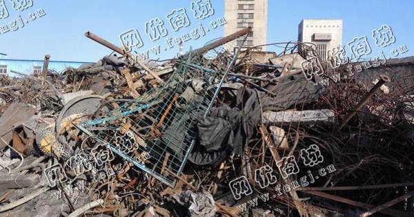 岳麓区西二环附近废铁回收