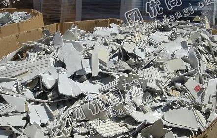 芙蓉区东屯渡街道老周废旧铝合金回收