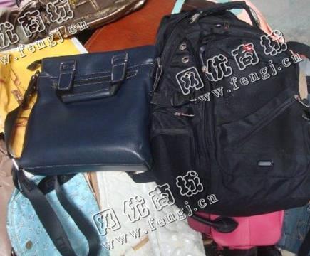 重庆九龙坡地区优质皮包回收