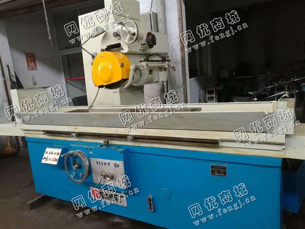 回收一台二手800*2000平面磨床