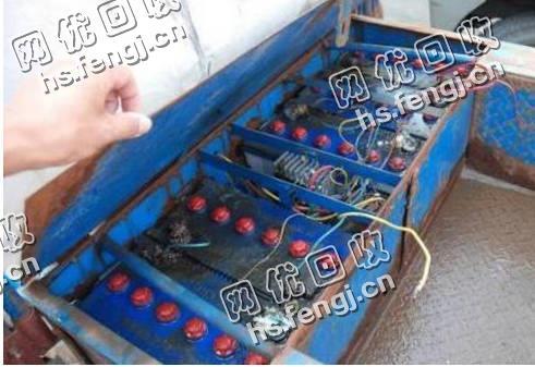 山东青岛地区电动三轮车电瓶回收