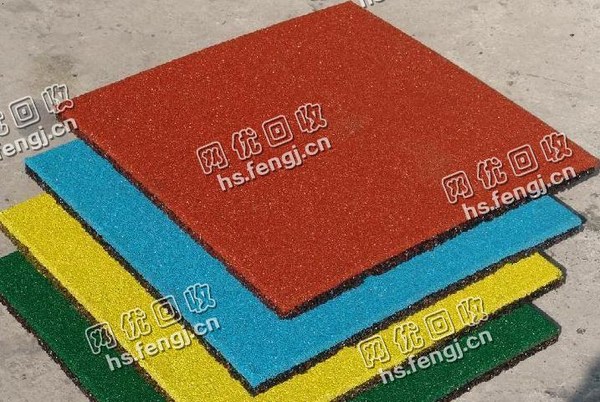 塑胶跑道回收