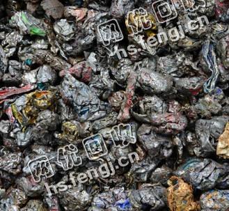 铁的易拉罐破碎料回收