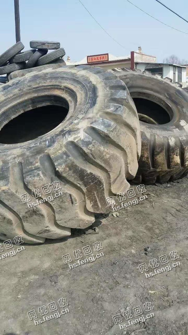 山东地区装载机轮胎回收