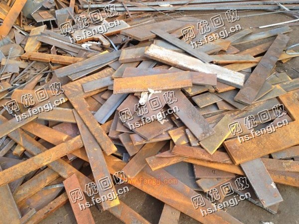 8个厚废钢板利用材回收