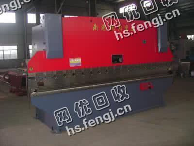 WC67Y-250T/4000板料折弯机回收