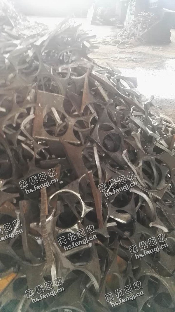 8个厚以上的边角料回收