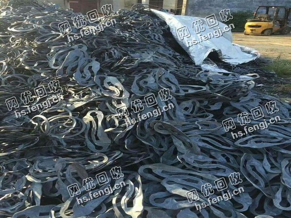 河北地区3个厚马蹄铁回收