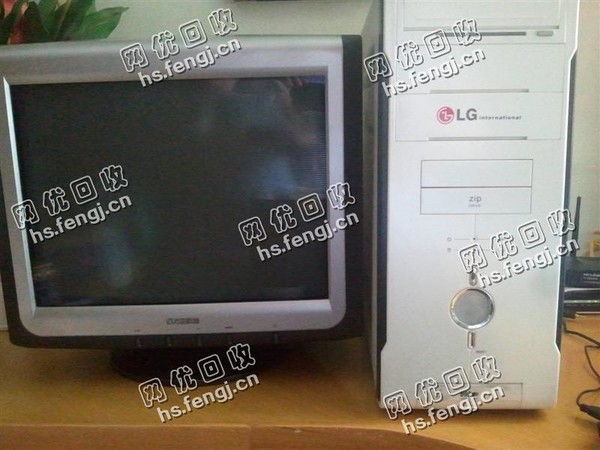 17寸老式电脑显示器回收