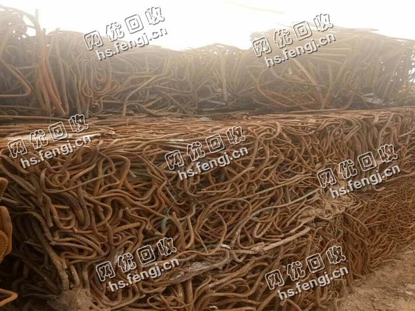 江西地区60*60*150的钢筋压块回收