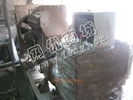 处理库存二手康明斯发电机组260KW