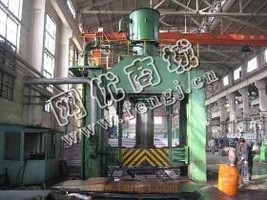 出售二手油压机1250T