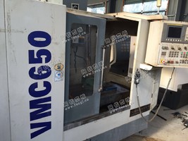 出售1台10年发那科vmc650加工设备