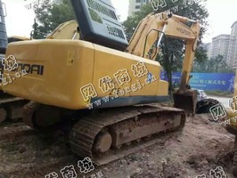 出售一台11年现代215-7挖掘机
