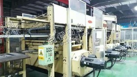 出售09年一条日本进口精密数控板材冲压，成型自动化连续生产线2500*1000冲压压力200吨