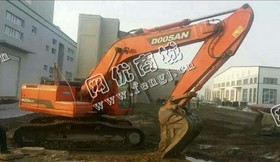 出售一台09年大宇225-7挖掘机
