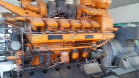 出售4台10年济柴190v750kw发电机