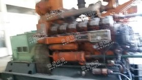 出售4台10年济柴190v750kw发电机