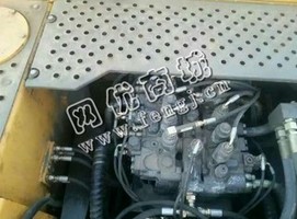 出售一台12年沃尔沃480挖掘机