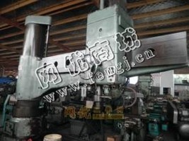出售1台南京产的80摇臂钻床