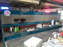 出售1套6mm*4米剪板机，数控液压板料折弯机